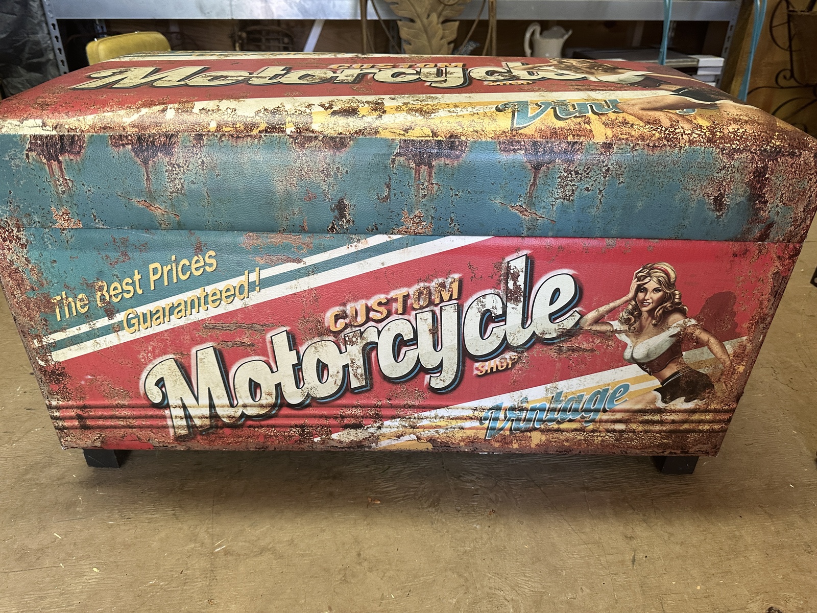 Vinyl Retro Trunk  $20