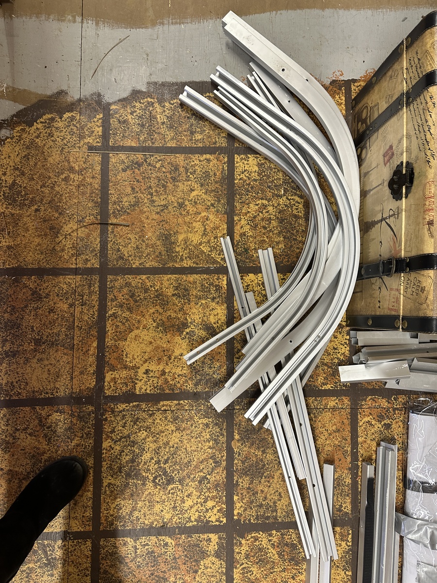 Ceiling Track Photo 3